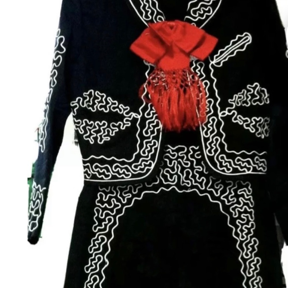 NEW never worn4 piece Little Girl- Mariachi Outfit